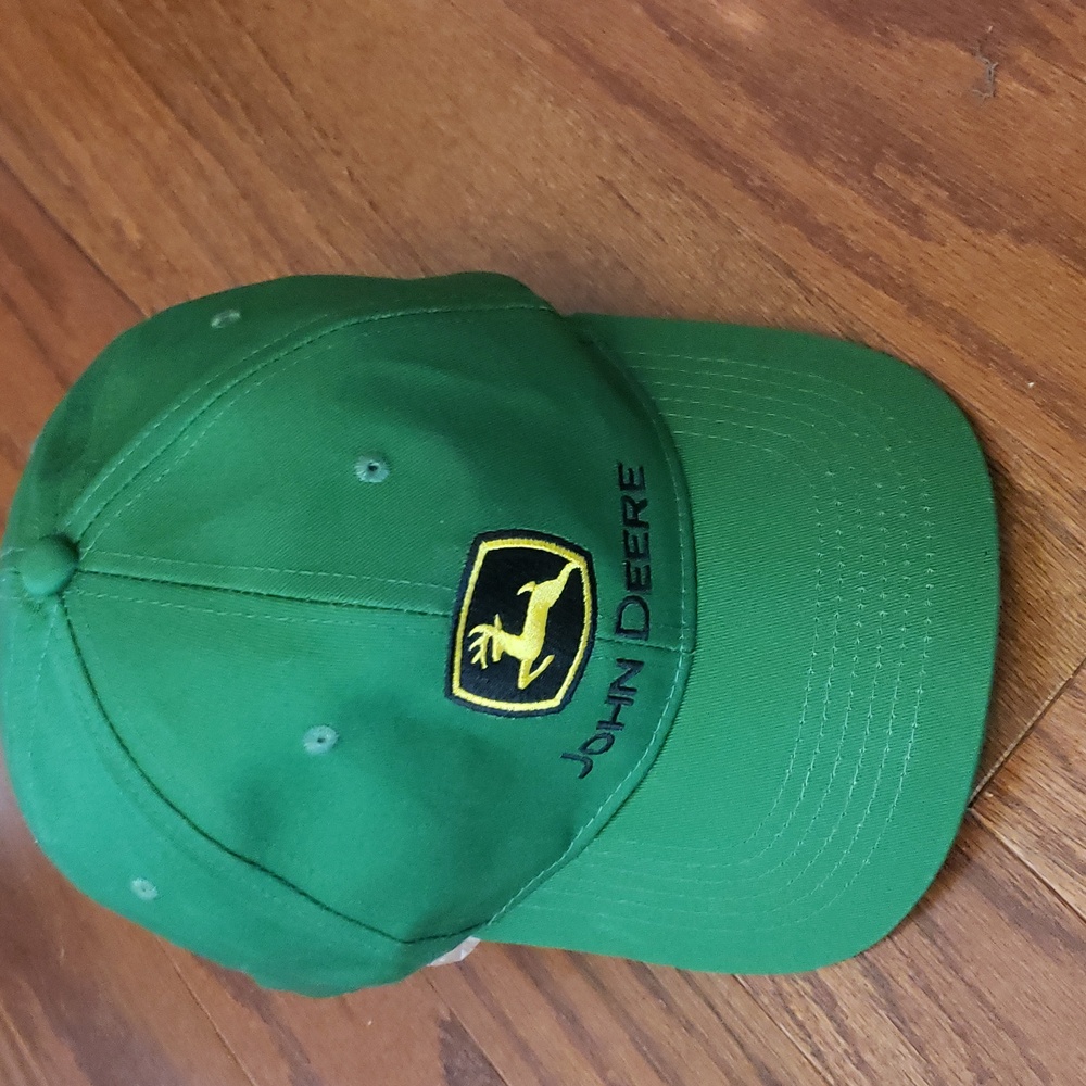 John Deere Green Hat with Yellow Logo‎